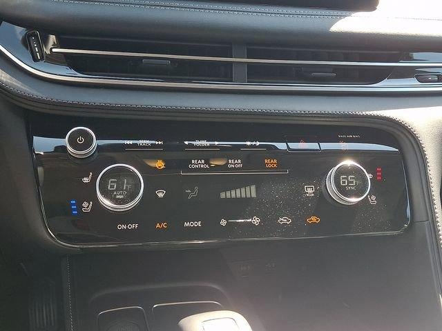 2025 INFINITI QX60 LUXE AWD