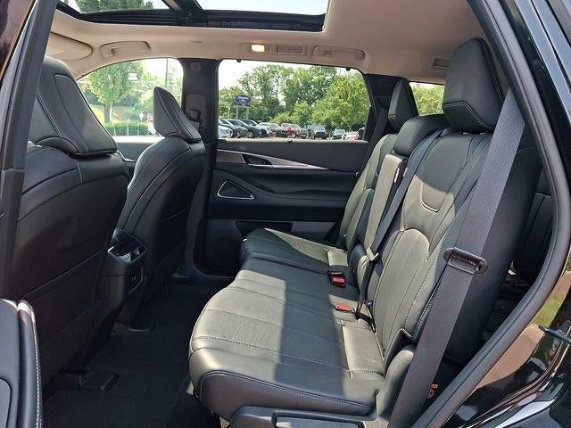 2025 INFINITI QX60 LUXE AWD