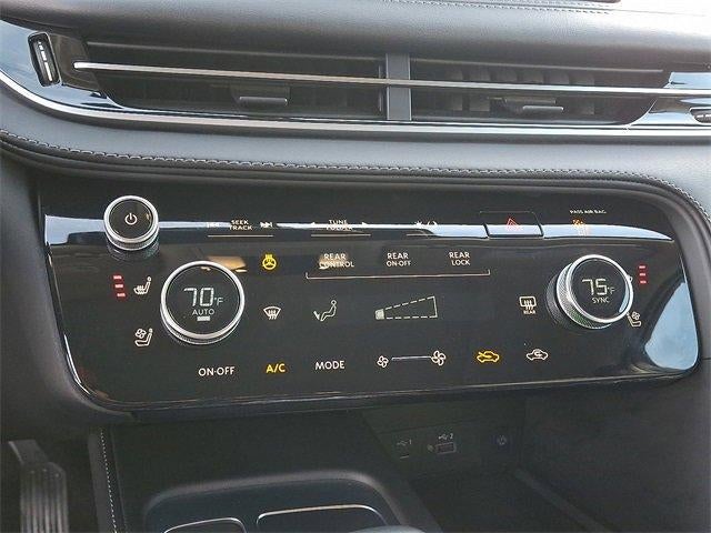 2025 INFINITI QX60 LUXE AWD