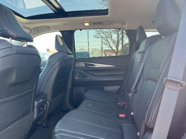2025 INFINITI QX60 LUXE AWD