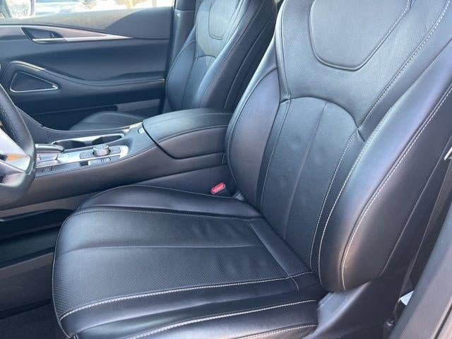 2025 INFINITI QX60 LUXE AWD