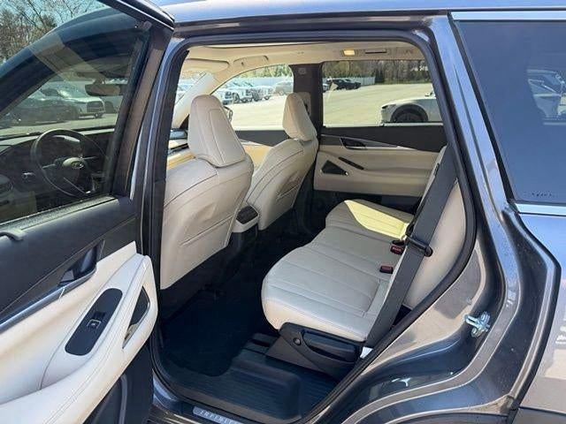 2025 INFINITI QX60 LUXE AWD