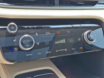 2025 INFINITI QX60 LUXE AWD