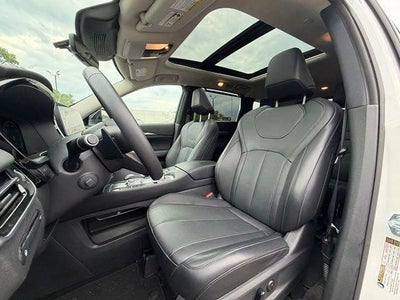 2025 INFINITI QX60 LUXE AWD