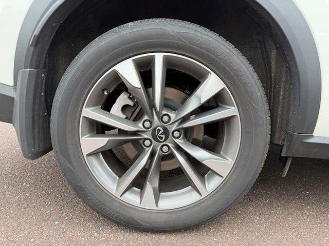2025 INFINITI QX60 LUXE AWD