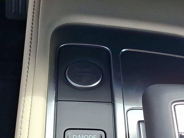 2025 INFINITI QX60 SENSORY AWD
