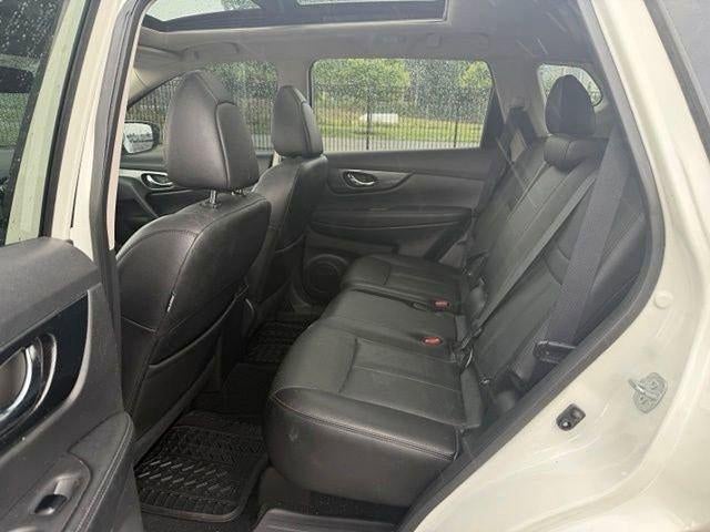 2016 Nissan Rogue AWD 4dr SL