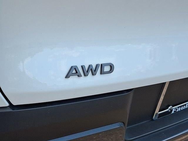 2025 Nissan Murano AWD SL