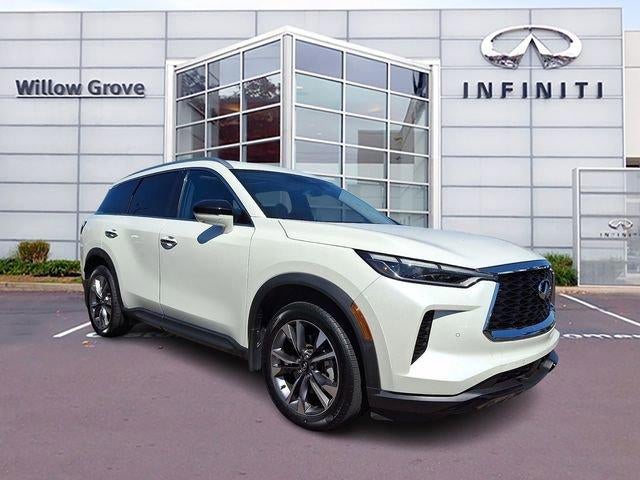 2023 INFINITI QX60 LUXE FWD