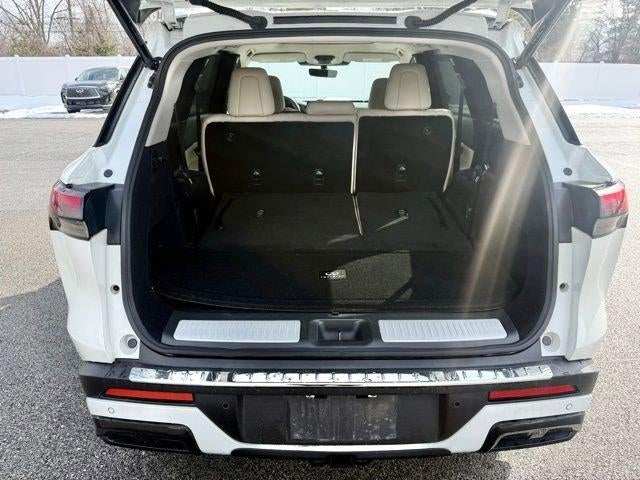 2023 INFINITI QX60 LUXE AWD