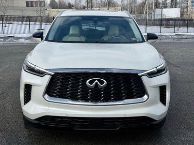 2023 INFINITI QX60 LUXE AWD