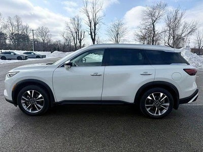 2023 INFINITI QX60 LUXE AWD