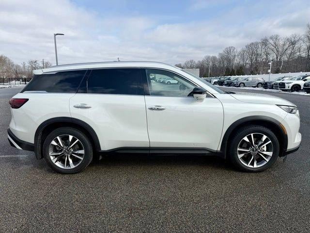 2023 INFINITI QX60 LUXE AWD