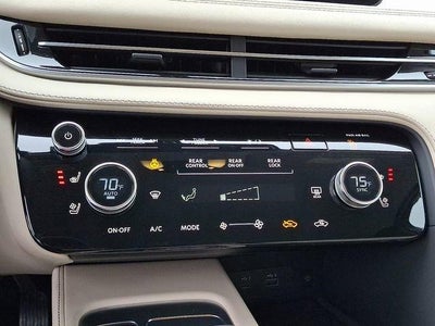 2023 INFINITI QX60 LUXE AWD