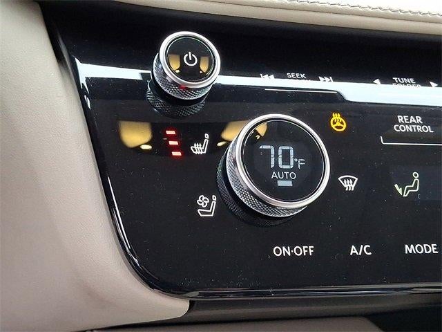 2023 INFINITI QX60 LUXE AWD