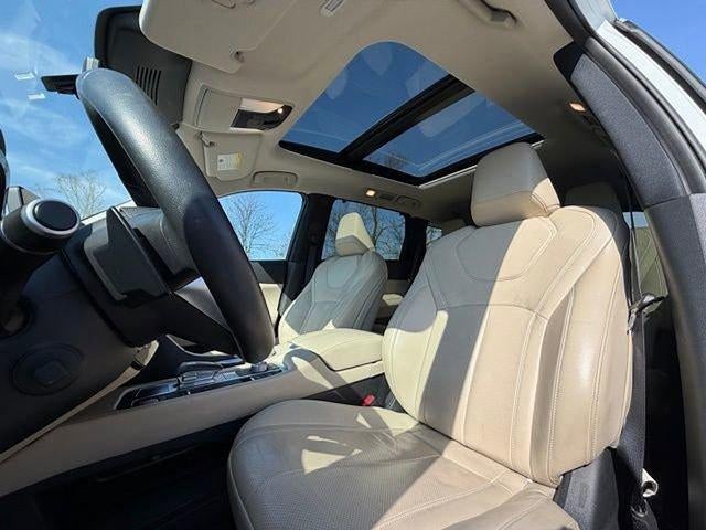 2023 INFINITI QX60 LUXE AWD