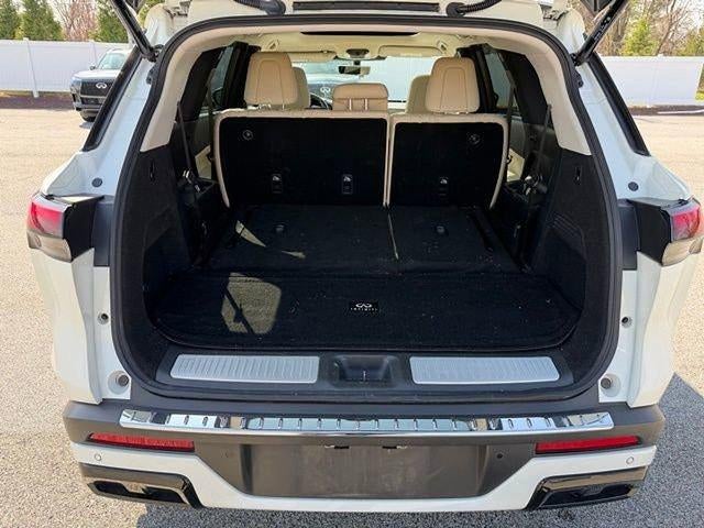 2023 INFINITI QX60 LUXE AWD