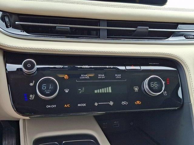 2023 INFINITI QX60 LUXE AWD