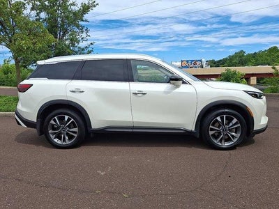 2023 INFINITI QX60 LUXE AWD