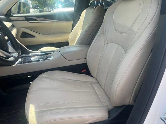 2023 INFINITI QX60 LUXE AWD