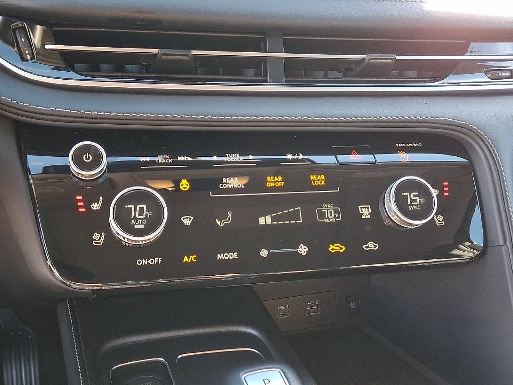 2024 INFINITI QX60 LUXE AWD