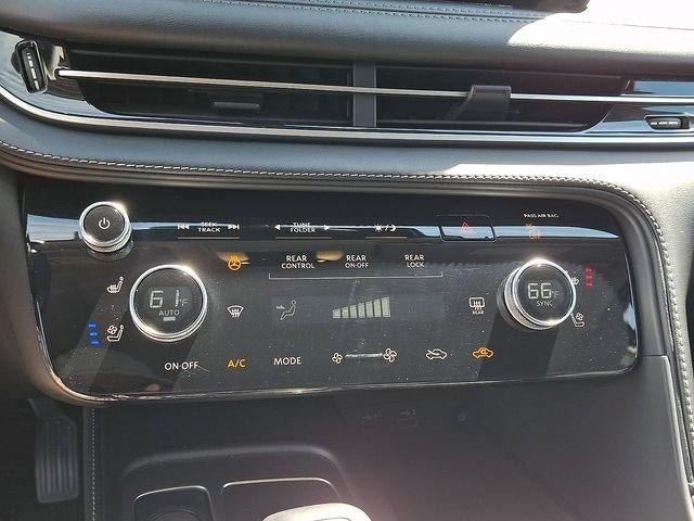 2024 INFINITI QX60 LUXE AWD