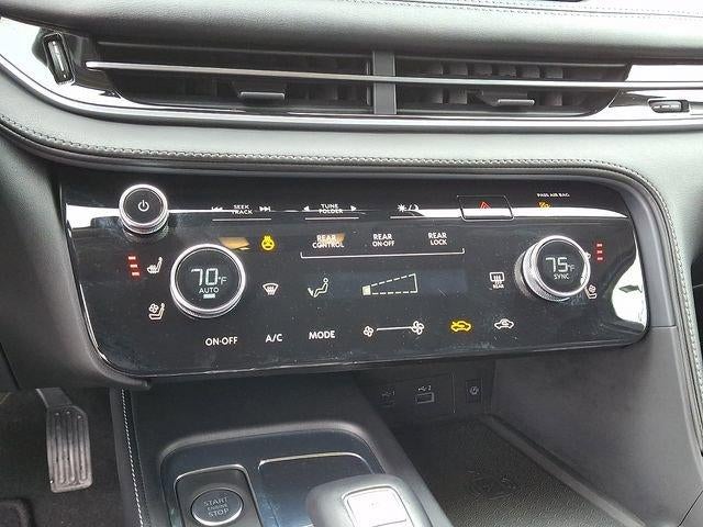 2023 INFINITI QX60 LUXE AWD