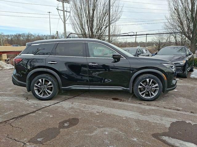 2023 INFINITI QX60 LUXE AWD