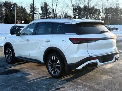 2023 INFINITI QX60 LUXE AWD