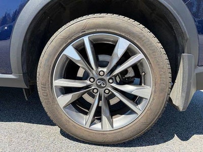 2023 INFINITI QX60 LUXE AWD