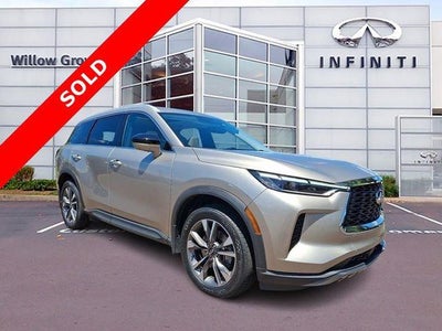 2022 INFINITI QX60 LUXE AWD