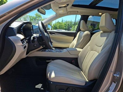2022 INFINITI QX60 LUXE AWD