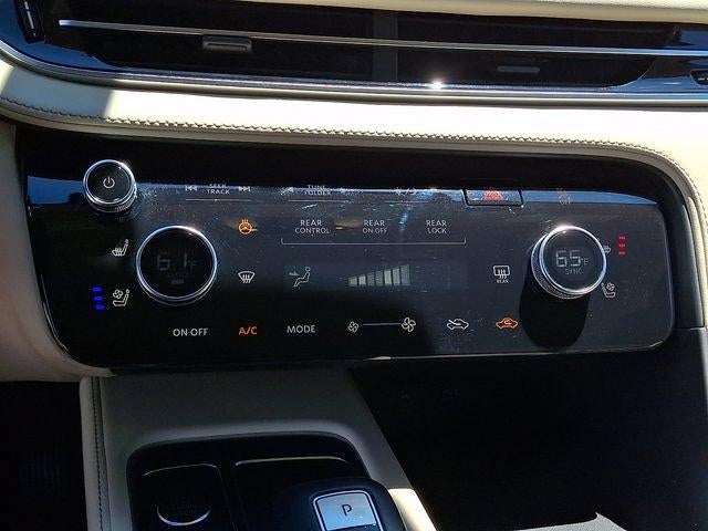 2022 INFINITI QX60 LUXE AWD