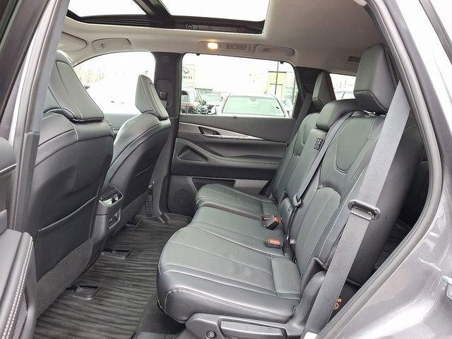 2023 INFINITI QX60 LUXE AWD