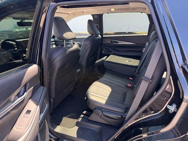 2023 INFINITI QX60 LUXE AWD