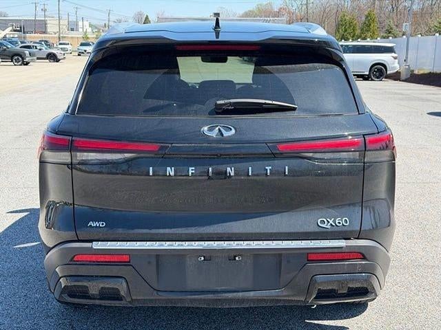2023 INFINITI QX60 LUXE AWD