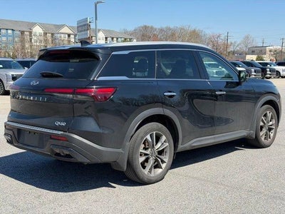 2023 INFINITI QX60 LUXE AWD