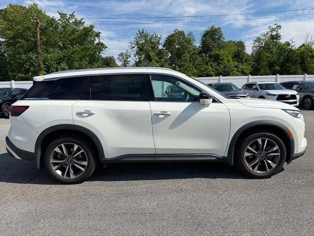 2024 INFINITI QX60 LUXE AWD