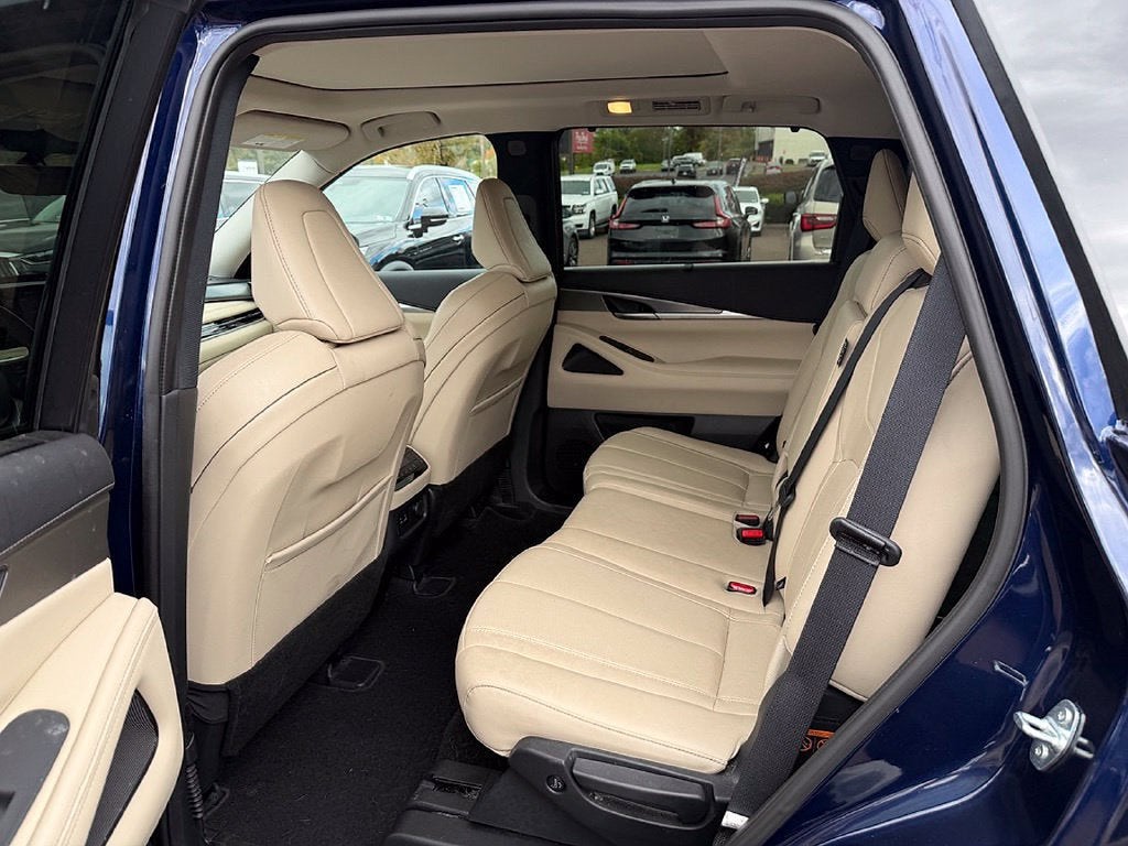 2024 INFINITI QX60 LUXE AWD