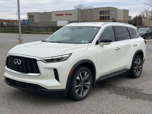 2023 INFINITI QX60 LUXE AWD