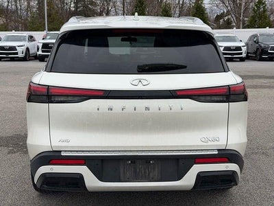 2023 INFINITI QX60 LUXE AWD