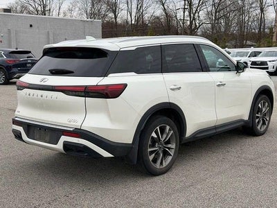 2023 INFINITI QX60 LUXE AWD