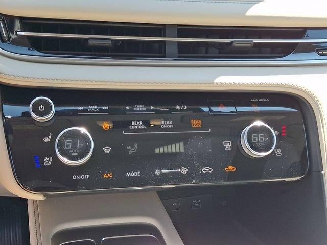 2024 INFINITI QX60 LUXE AWD