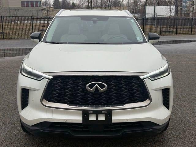 2023 INFINITI QX60 LUXE AWD
