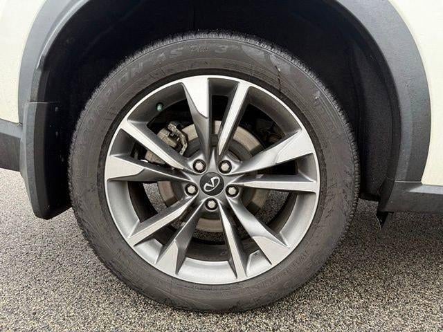 2023 INFINITI QX60 LUXE AWD