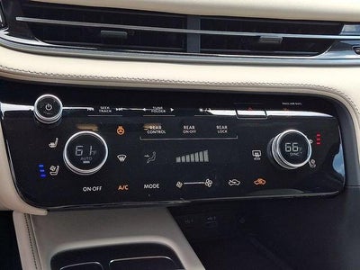 2023 INFINITI QX60 LUXE AWD