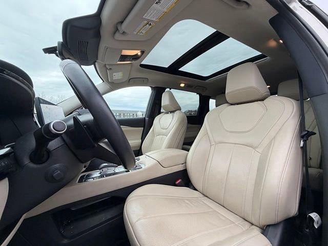 2023 INFINITI QX60 LUXE AWD