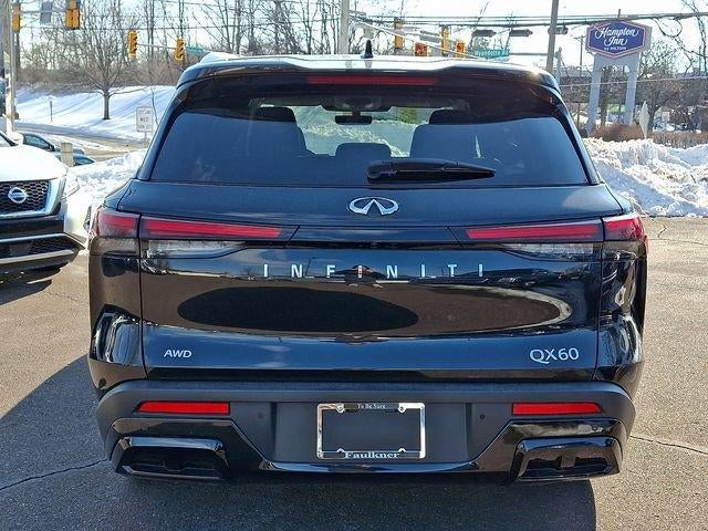 2023 INFINITI QX60 LUXE AWD