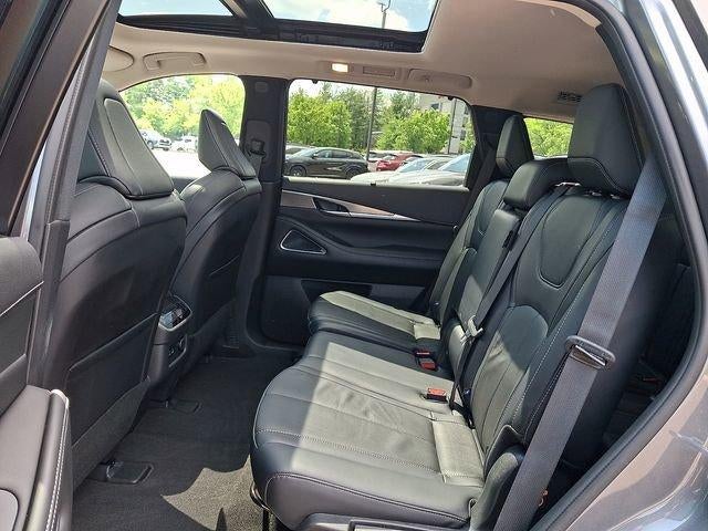 2023 INFINITI QX60 LUXE AWD