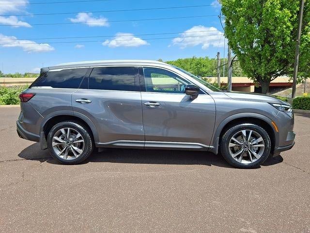 2023 INFINITI QX60 LUXE AWD